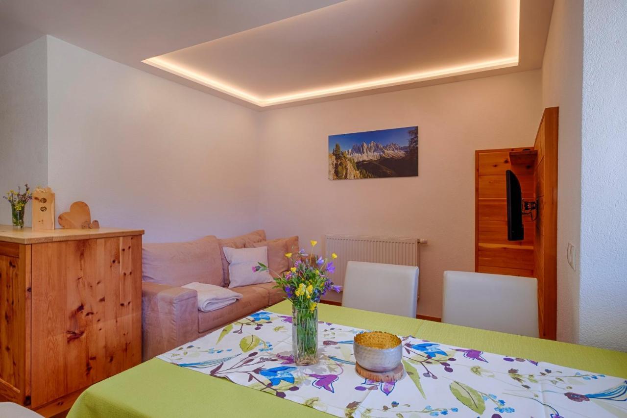 Apartments Kaserott Фунес Экстерьер фото